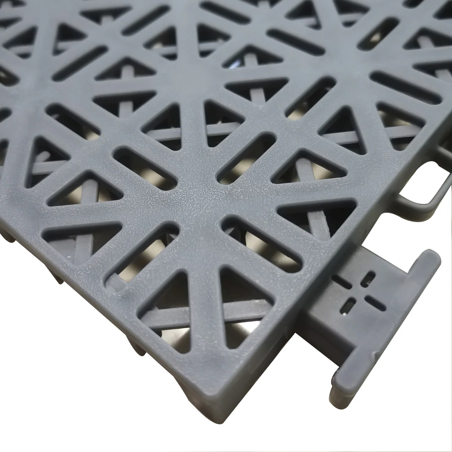 Movevia Standard Series sports court tile